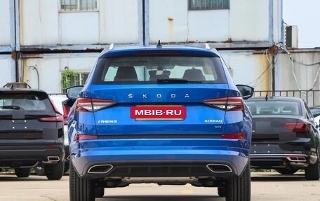 Skoda Kodiaq I, 2025 год, 3 970 000 рублей, 6 фотография