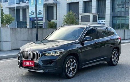 BMW X1, 2021 год, 2 250 000 рублей, 1 фотография