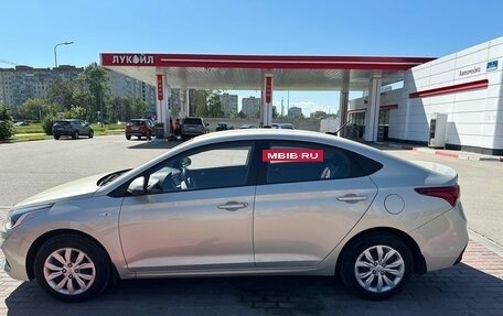 Hyundai Solaris II рестайлинг, 2018 год, 1 220 000 рублей, 5 фотография