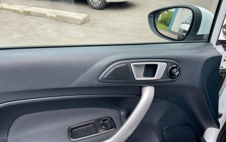 Ford Fiesta, 2011 год, 745 000 рублей, 18 фотография
