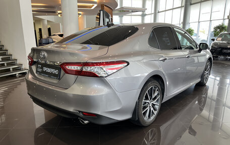 Toyota Camry, 2022 год, 3 254 000 рублей, 5 фотография