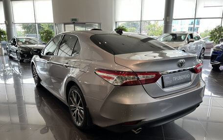 Toyota Camry, 2022 год, 3 254 000 рублей, 7 фотография