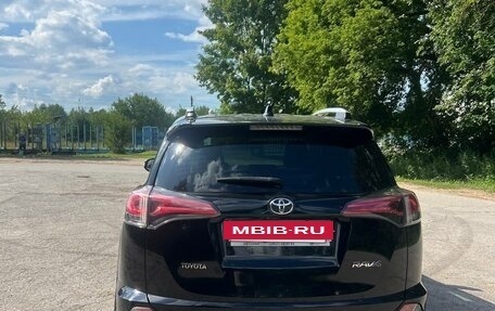 Toyota RAV4, 2018 год, 2 280 000 рублей, 13 фотография