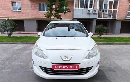 Peugeot 408 I рестайлинг, 2013 год, 650 000 рублей, 2 фотография