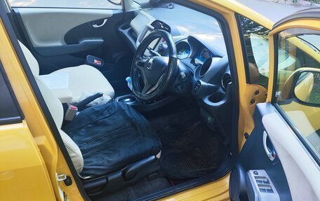 Honda Fit III, 2011 год, 850 000 рублей, 1 фотография
