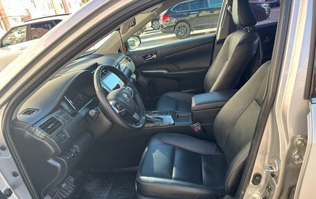 Toyota Camry, 2017 год, 2 700 000 рублей, 7 фотография