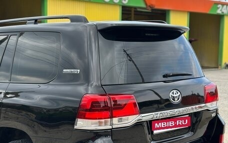 Toyota Land Cruiser 200, 2010 год, 2 950 000 рублей, 8 фотография