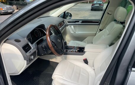Volkswagen Touareg III, 2017 год, 3 750 000 рублей, 7 фотография