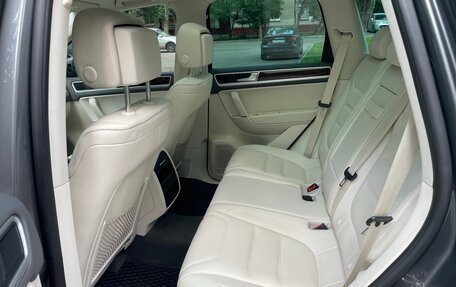 Volkswagen Touareg III, 2017 год, 3 750 000 рублей, 11 фотография