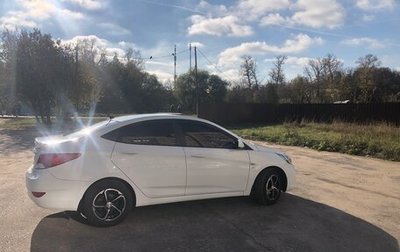 Hyundai Solaris II рестайлинг, 2014 год, 880 000 рублей, 1 фотография