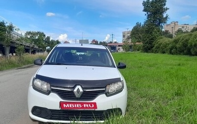 Renault Logan II, 2017 год, 560 000 рублей, 1 фотография