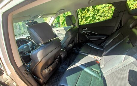 Hyundai Santa Fe III рестайлинг, 2012 год, 1 815 000 рублей, 14 фотография