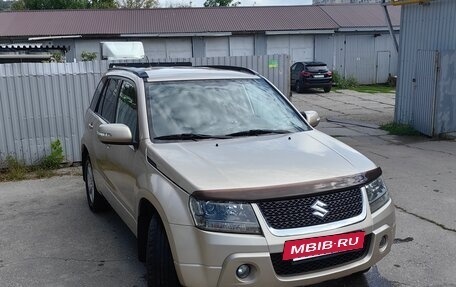 Suzuki Grand Vitara, 2010 год, 1 300 000 рублей, 2 фотография
