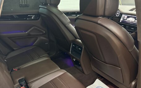 Porsche Cayenne III, 2019 год, 9 400 000 рублей, 16 фотография