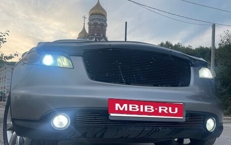 Infiniti FX I, 2003 год, 1 350 000 рублей, 18 фотография
