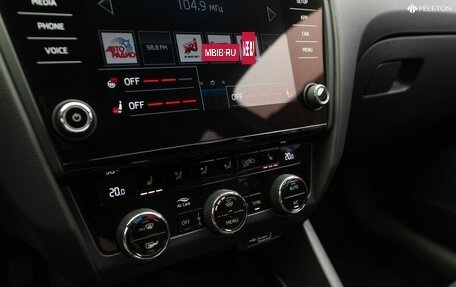 Skoda Octavia, 2018 год, 2 390 000 рублей, 19 фотография