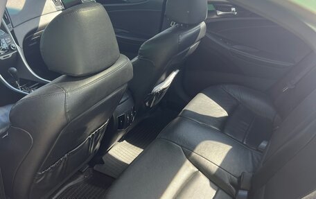 Hyundai Sonata VI, 2012 год, 1 250 000 рублей, 10 фотография