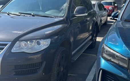 Volkswagen Touareg III, 2009 год, 1 000 000 рублей, 2 фотография