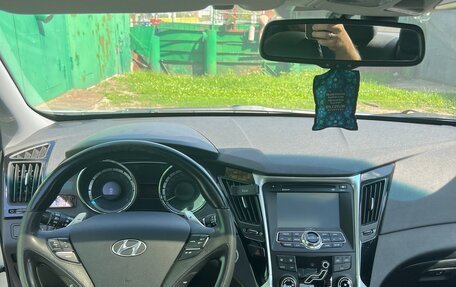 Hyundai Sonata VI, 2012 год, 1 250 000 рублей, 6 фотография
