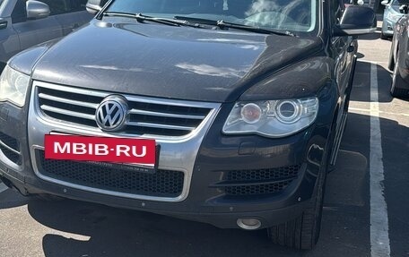 Volkswagen Touareg III, 2009 год, 1 000 000 рублей, 3 фотография