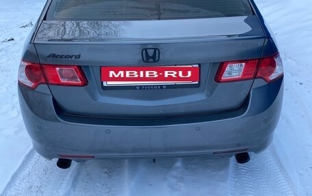 Honda Accord VIII рестайлинг, 2008 год, 900 000 рублей, 5 фотография