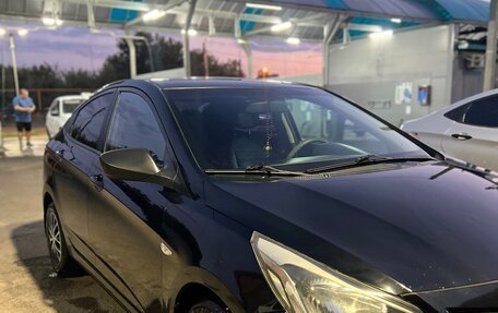 Hyundai Solaris II рестайлинг, 2014 год, 988 000 рублей, 4 фотография