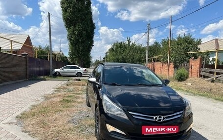 Hyundai Solaris II рестайлинг, 2014 год, 988 000 рублей, 3 фотография