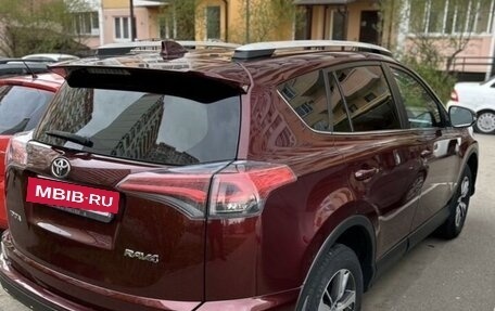Toyota RAV4, 2016 год, 2 350 000 рублей, 7 фотография