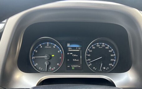 Toyota RAV4, 2016 год, 2 350 000 рублей, 16 фотография