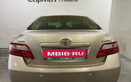Toyota Camry, 2008 год, 1 100 000 рублей, 6 фотография