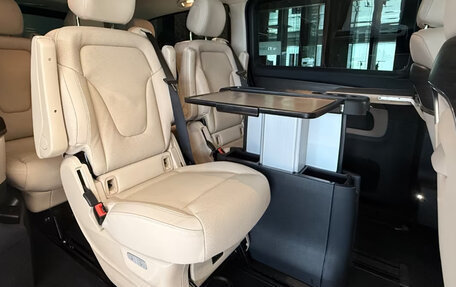 Mercedes-Benz V-Класс, 2025 год, 14 000 000 рублей, 13 фотография