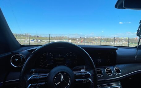 Mercedes-Benz E-Класс, 2020 год, 4 690 000 рублей, 6 фотография