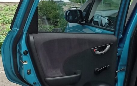 Honda Jazz II рестайлинг, 2009 год, 650 000 рублей, 10 фотография