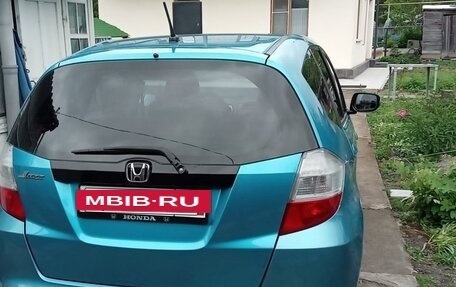 Honda Jazz II рестайлинг, 2009 год, 650 000 рублей, 19 фотография