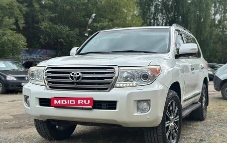 Toyota Land Cruiser 200, 2012 год, 4 350 777 рублей, 7 фотография