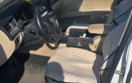 Skoda Superb III рестайлинг, 2012 год, 1 450 000 рублей, 4 фотография