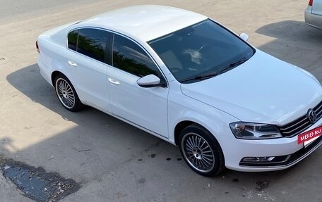 Volkswagen Passat B7, 2012 год, 1 070 000 рублей, 10 фотография