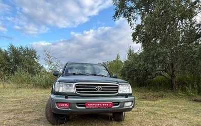 Toyota Land Cruiser 100 рестайлинг 2, 2000 год, 1 075 000 рублей, 1 фотография