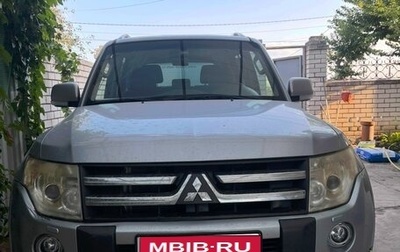 Mitsubishi Pajero IV, 2010 год, 1 950 000 рублей, 1 фотография