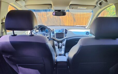 Chevrolet Cruze II, 2014 год, 900 000 рублей, 2 фотография
