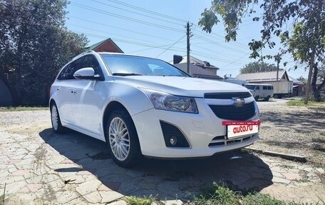 Chevrolet Cruze II, 2014 год, 900 000 рублей, 3 фотография