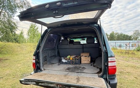 Toyota Land Cruiser 100 рестайлинг 2, 2000 год, 1 075 000 рублей, 9 фотография