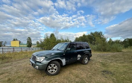 Toyota Land Cruiser 100 рестайлинг 2, 2000 год, 1 075 000 рублей, 6 фотография