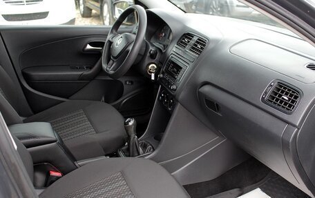 Volkswagen Polo VI (EU Market), 2018 год, 799 000 рублей, 9 фотография