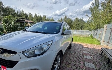 Hyundai ix35 I рестайлинг, 2013 год, 1 600 000 рублей, 3 фотография