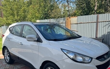 Hyundai ix35 I рестайлинг, 2013 год, 1 600 000 рублей, 2 фотография