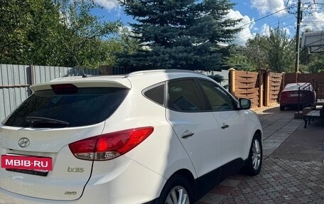 Hyundai ix35 I рестайлинг, 2013 год, 1 600 000 рублей, 4 фотография