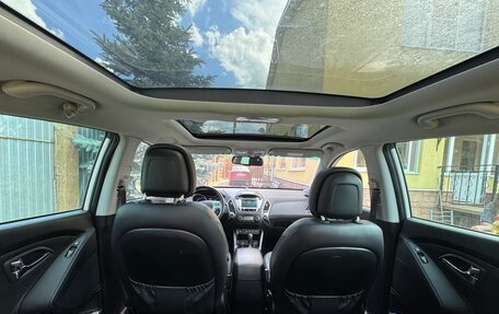 Hyundai ix35 I рестайлинг, 2013 год, 1 600 000 рублей, 14 фотография
