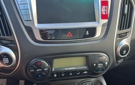 Hyundai ix35 I рестайлинг, 2013 год, 1 600 000 рублей, 21 фотография