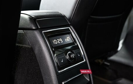 Skoda Superb III рестайлинг, 2012 год, 1 250 000 рублей, 14 фотография